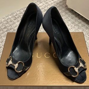 Gucci Satin Peep Toe Stilettos
